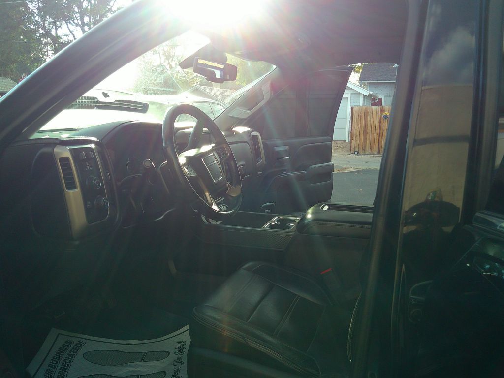 Photo 9 of this GMC Sierra 1500