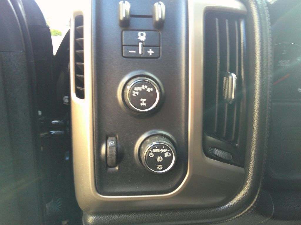 Photo 13 of this GMC Sierra 1500