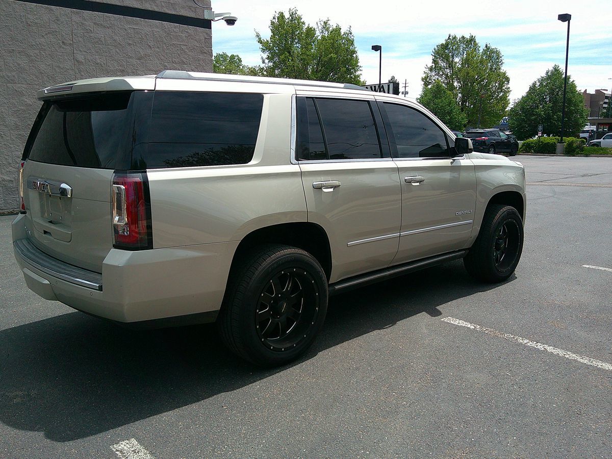 2015 GMC Yukon Denali - Photo 4