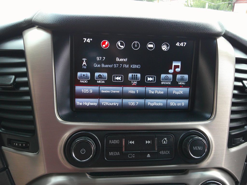 GMC Yukon XL photo 18