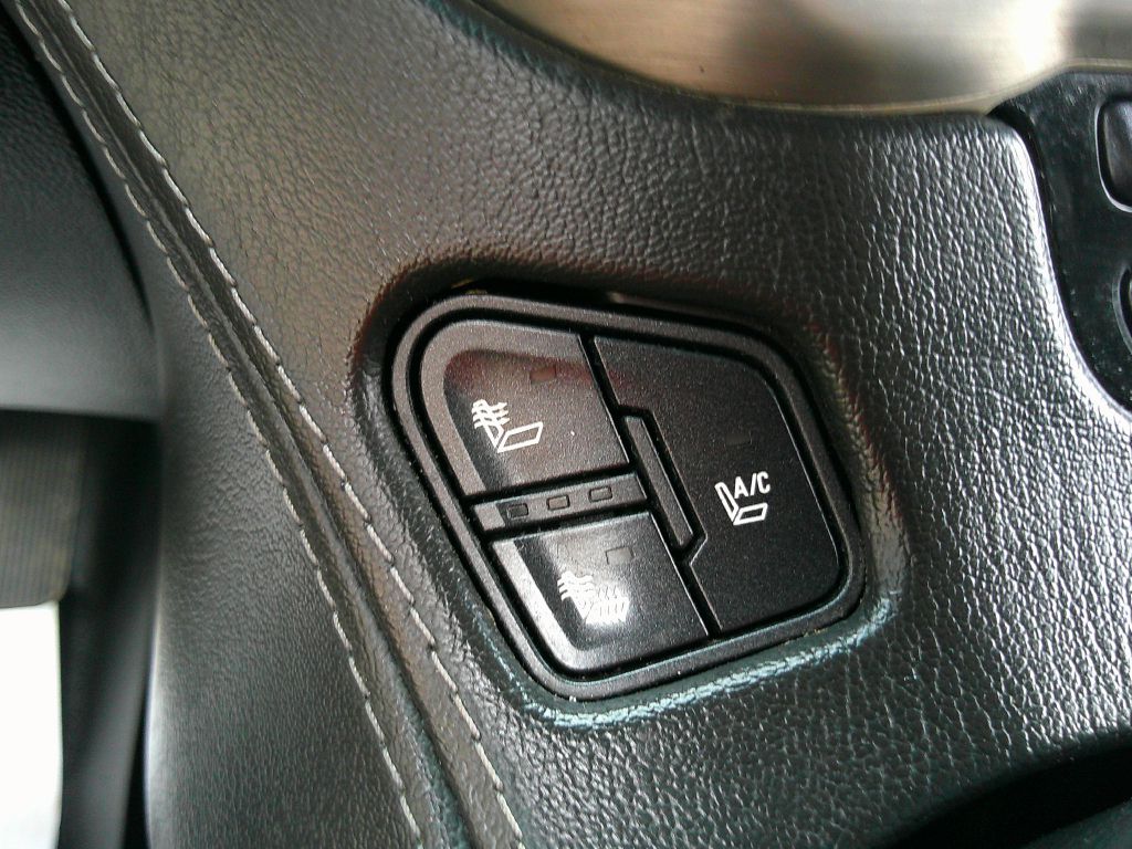 GMC Yukon XL photo 20