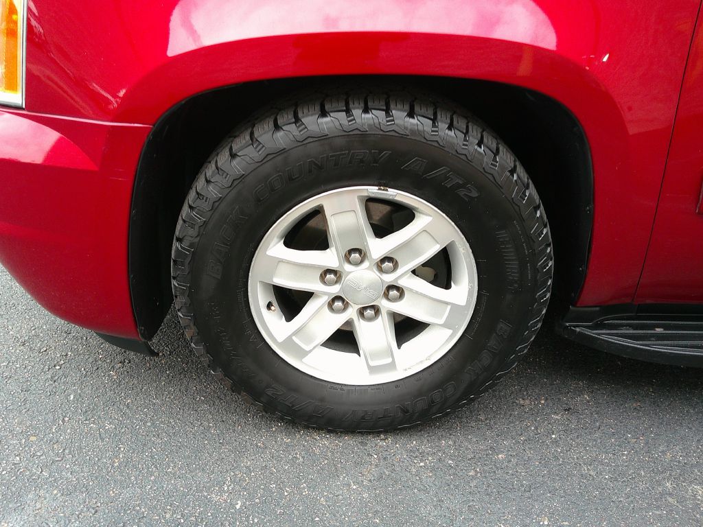 GMC Yukon photo 7
