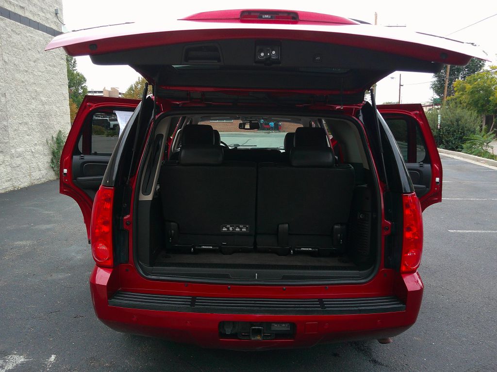 GMC Yukon photo 10