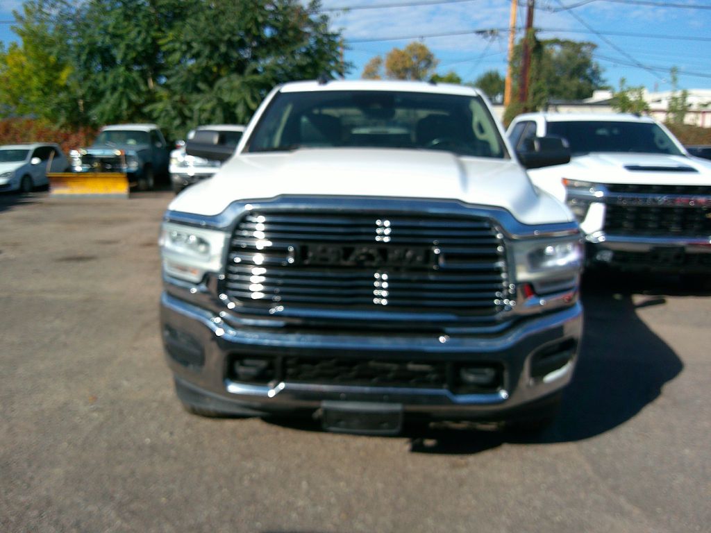 Photo 2 of this Ram 2500