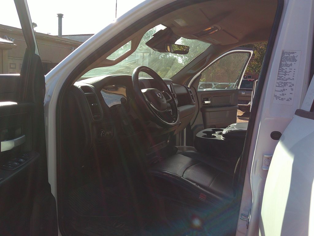 Photo 7 of this Ram 2500