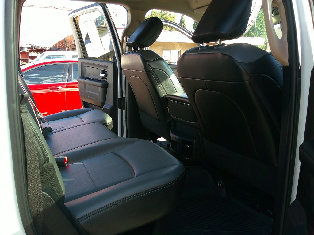 Photo 9 of this Ram 2500