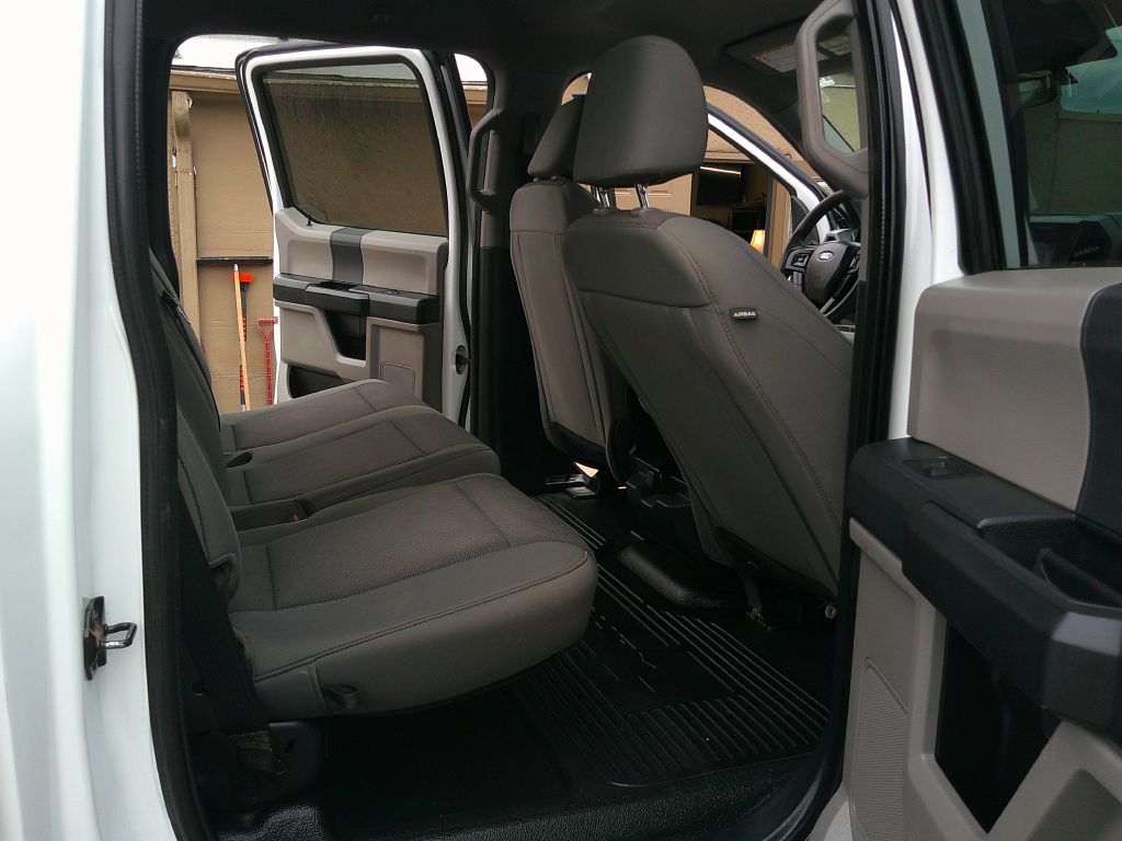 Ford F-250 photo 9