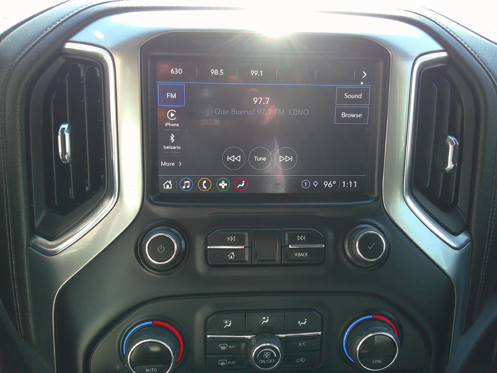 Photo 16 of this Chevrolet Silverado 2500HD