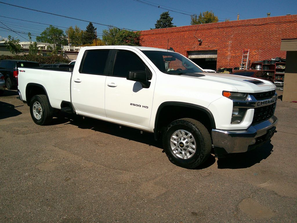 Chevrolet Silverado photo 6