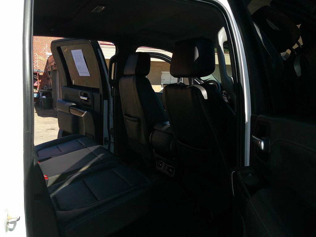 Chevrolet Silverado photo 11