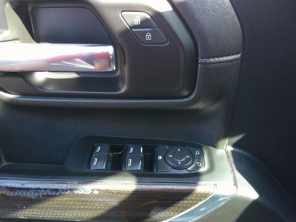 Chevrolet Silverado photo 12