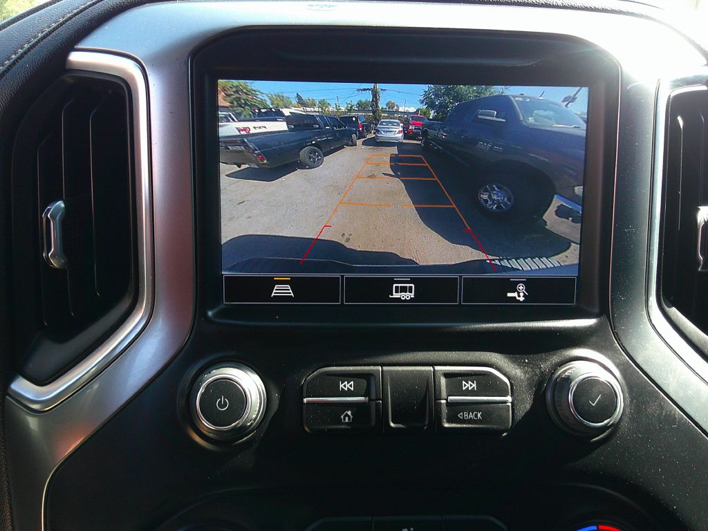 Chevrolet Silverado photo 15
