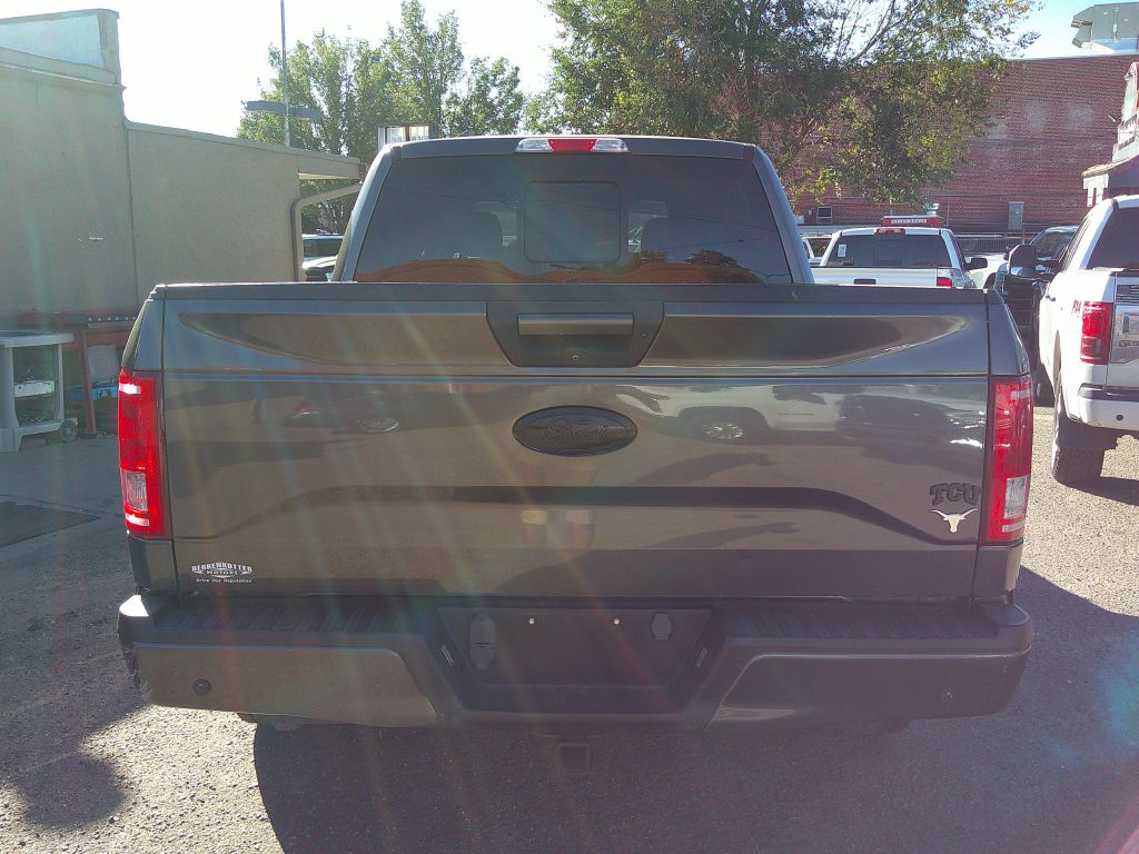 Photo 3 of this Ford F-150