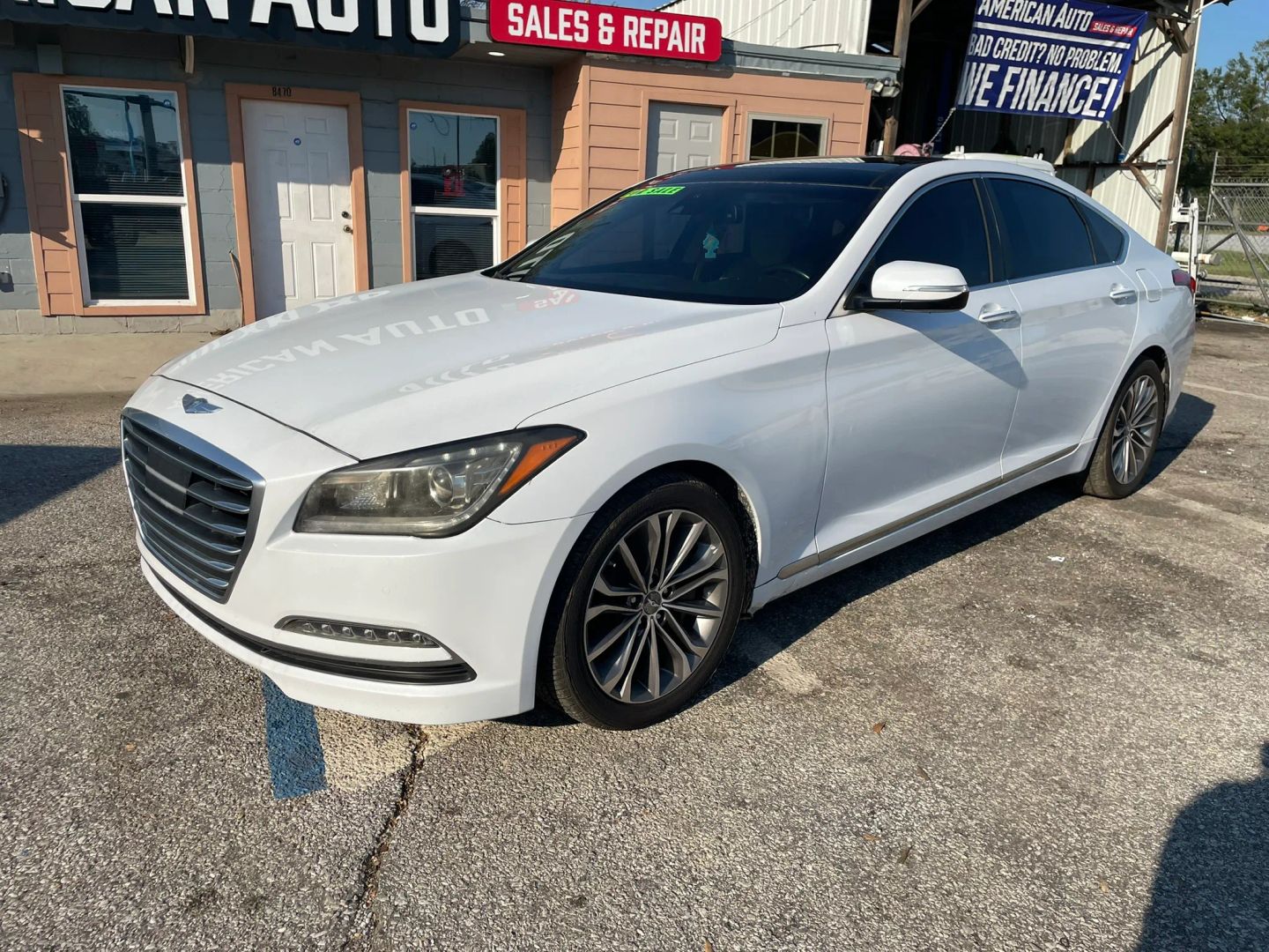 Photo 2 of this Hyundai Genesis