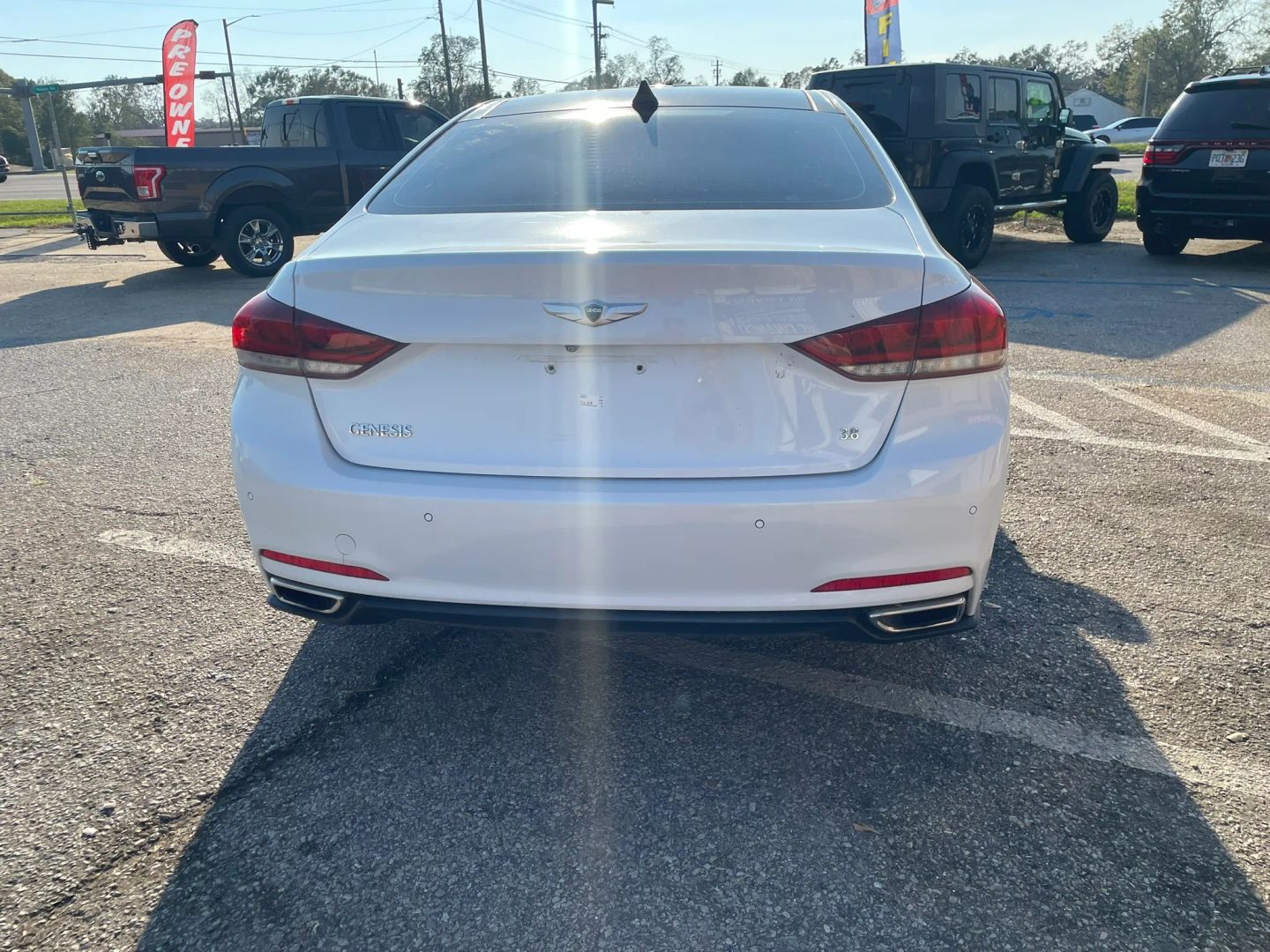 Photo 7 of this Hyundai Genesis