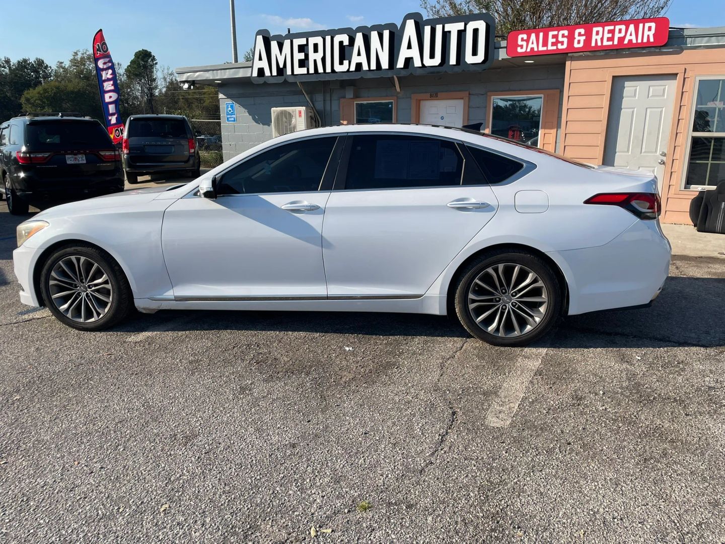 Photo 8 of this Hyundai Genesis