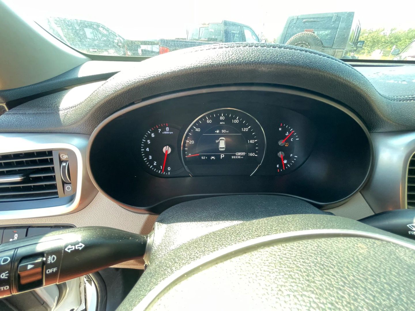 Photo 19 of this Kia Sorento