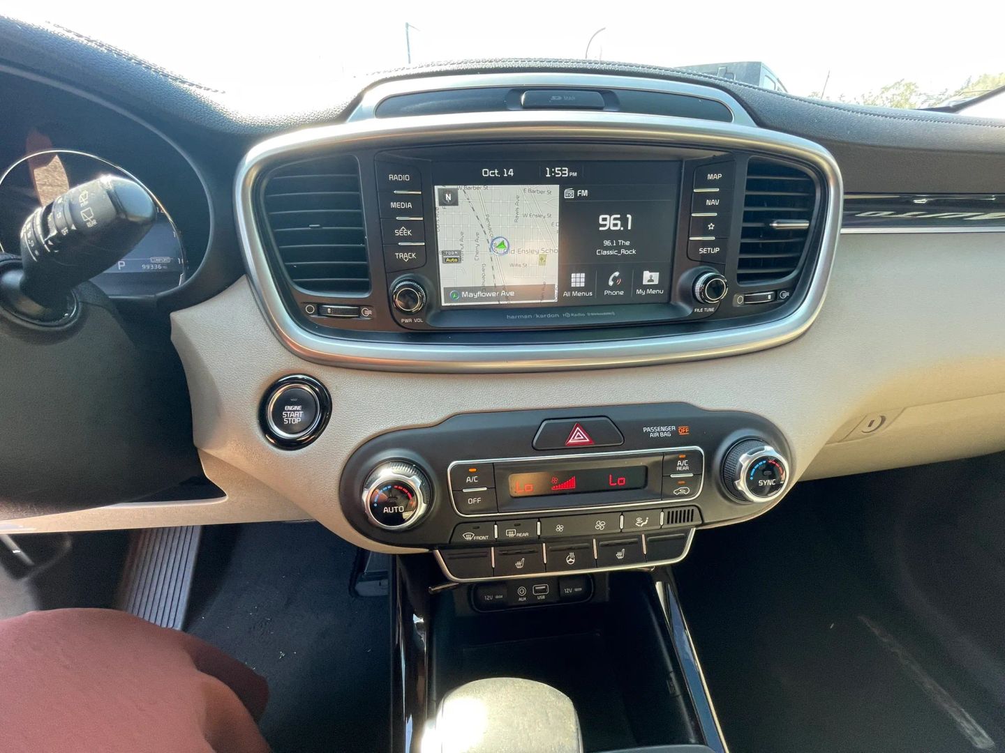 Photo 20 of this Kia Sorento