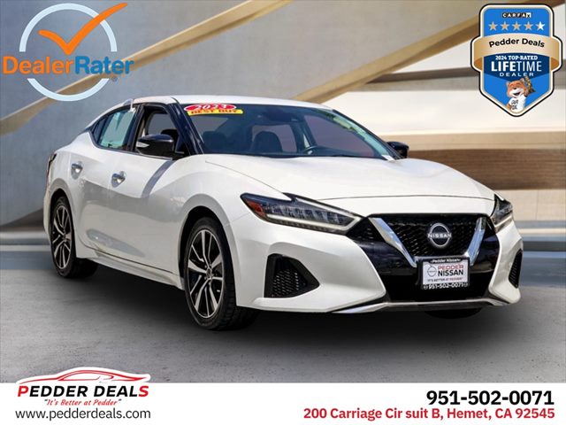 Pearl White Tricoat 2023 Nissan Maxima SV FWD Sedan Front-Wheel Drive Automatic