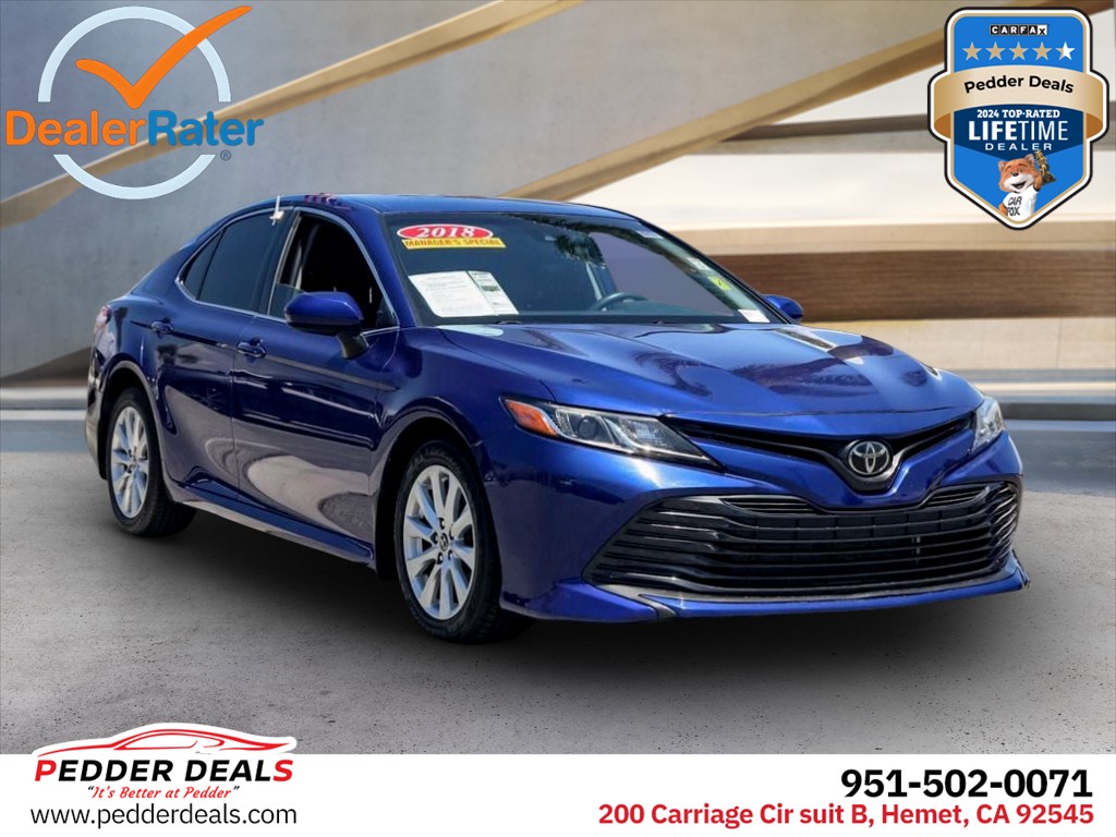Blue Crush Metallic 2018 Toyota Camry Sedan Front-Wheel Drive Automatic