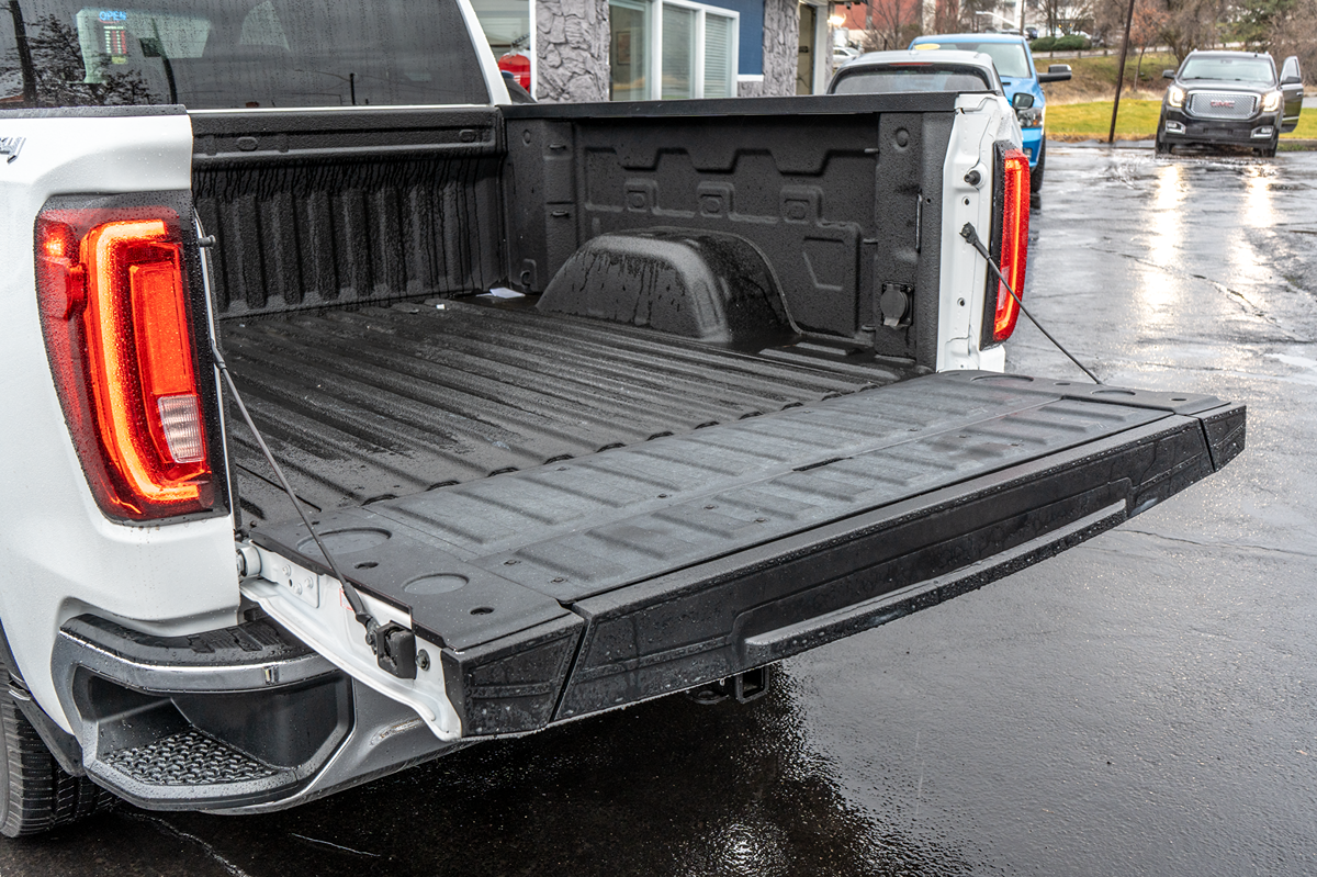 2019 GMC Sierra 1500 SLT - Photo 20