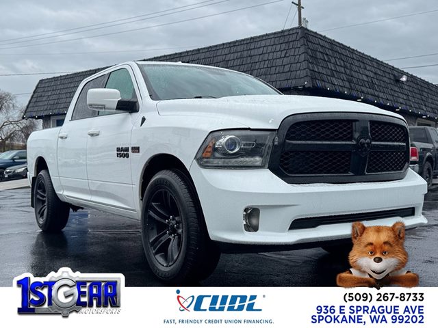 Bright White 2018 RAM 1500 Pickup Truck Four-Wheel Drive Automatic