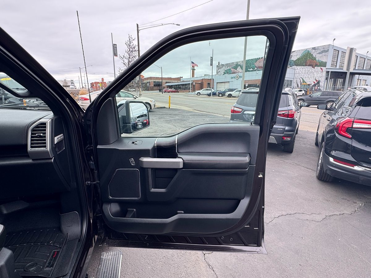 2018 Ford F-150 Platinum - Photo 27
