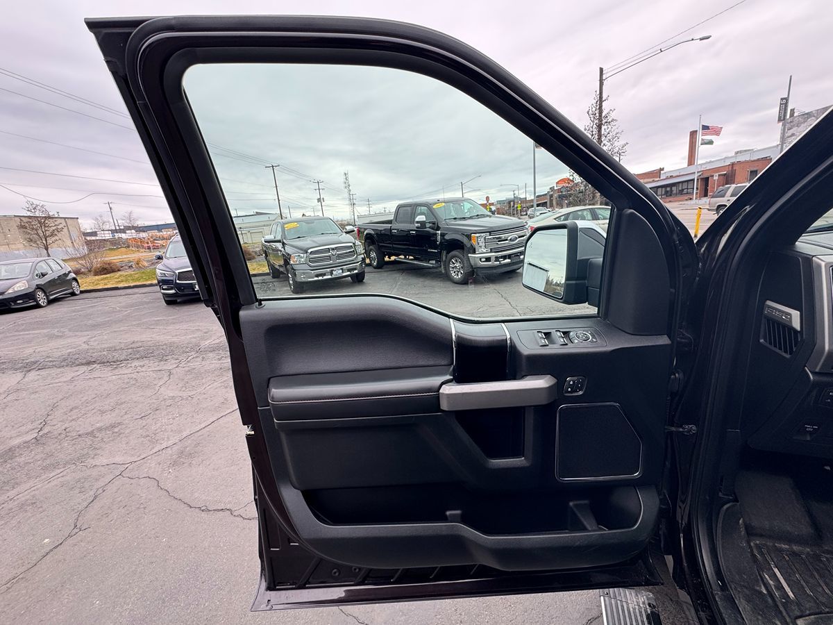 2018 Ford F-150 Platinum - Photo 29