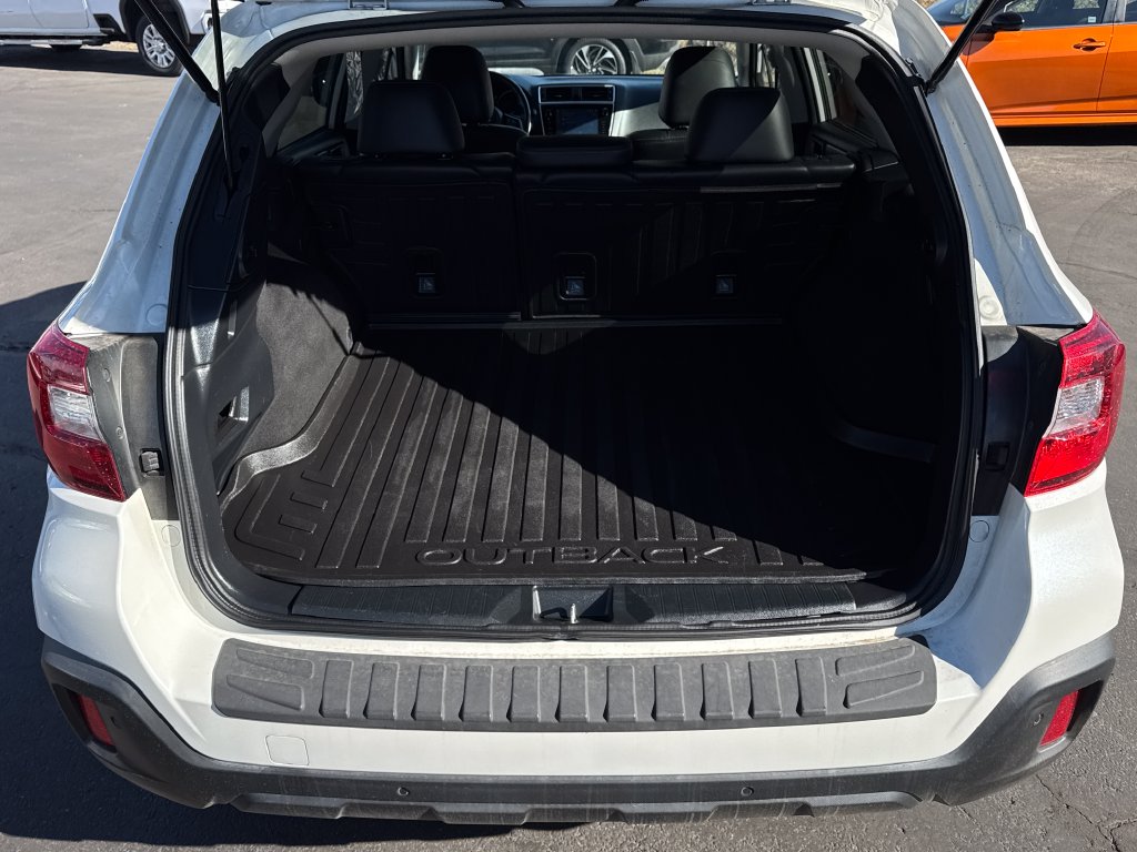 2019 Subaru Outback Limited - Photo 18
