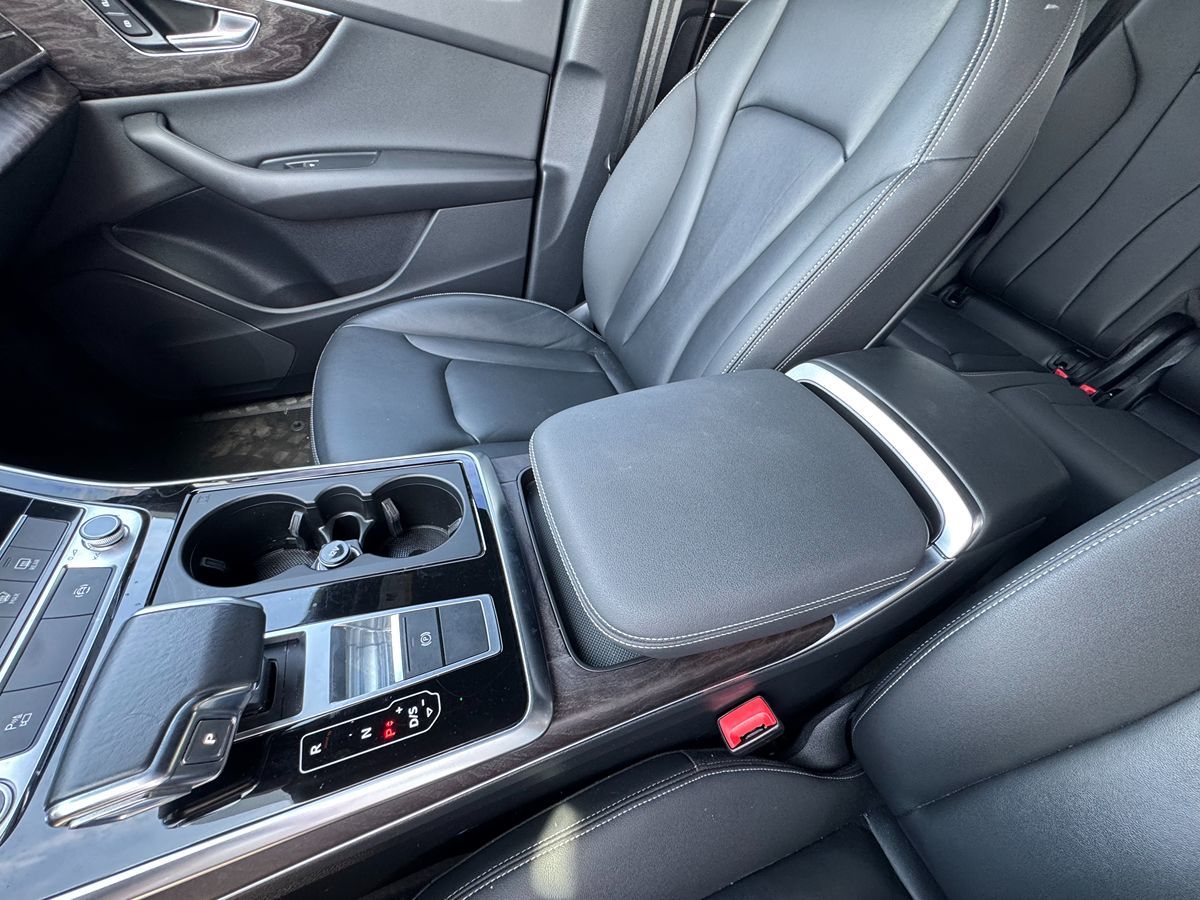 2021 Audi Q8 Premium - Photo 18