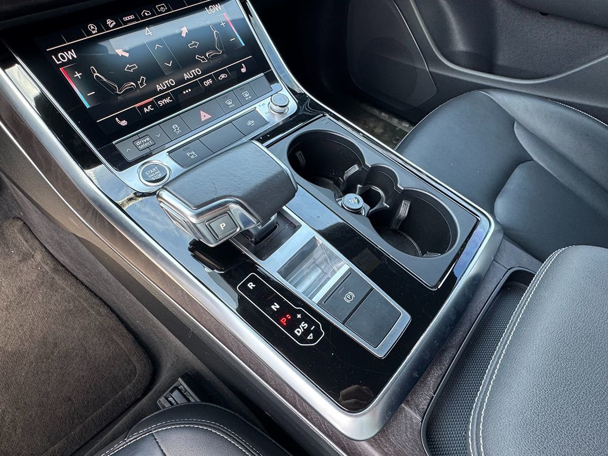 2021 Audi Q8 Premium - Photo 21