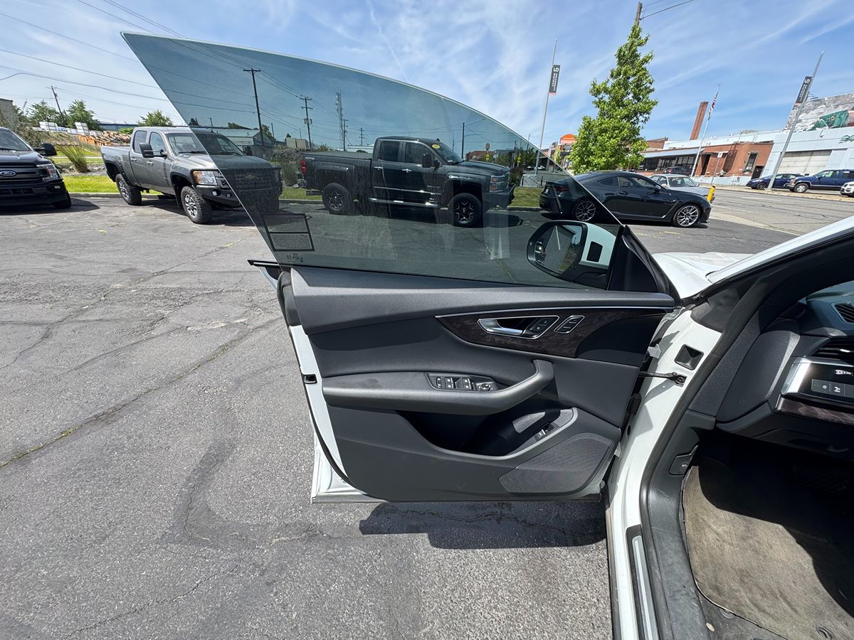 2021 Audi Q8 Premium - Photo 13