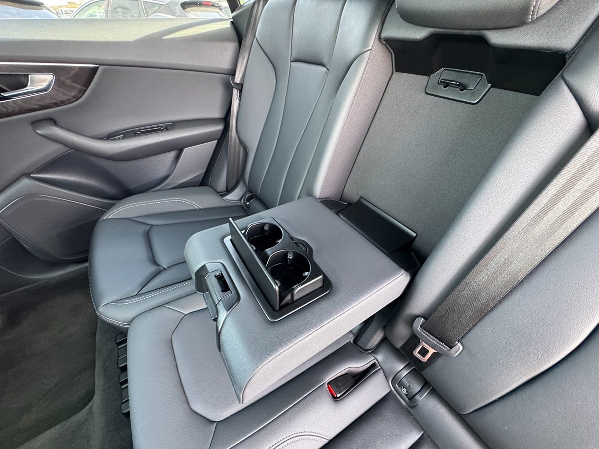 2021 Audi Q8 Premium - Photo 33
