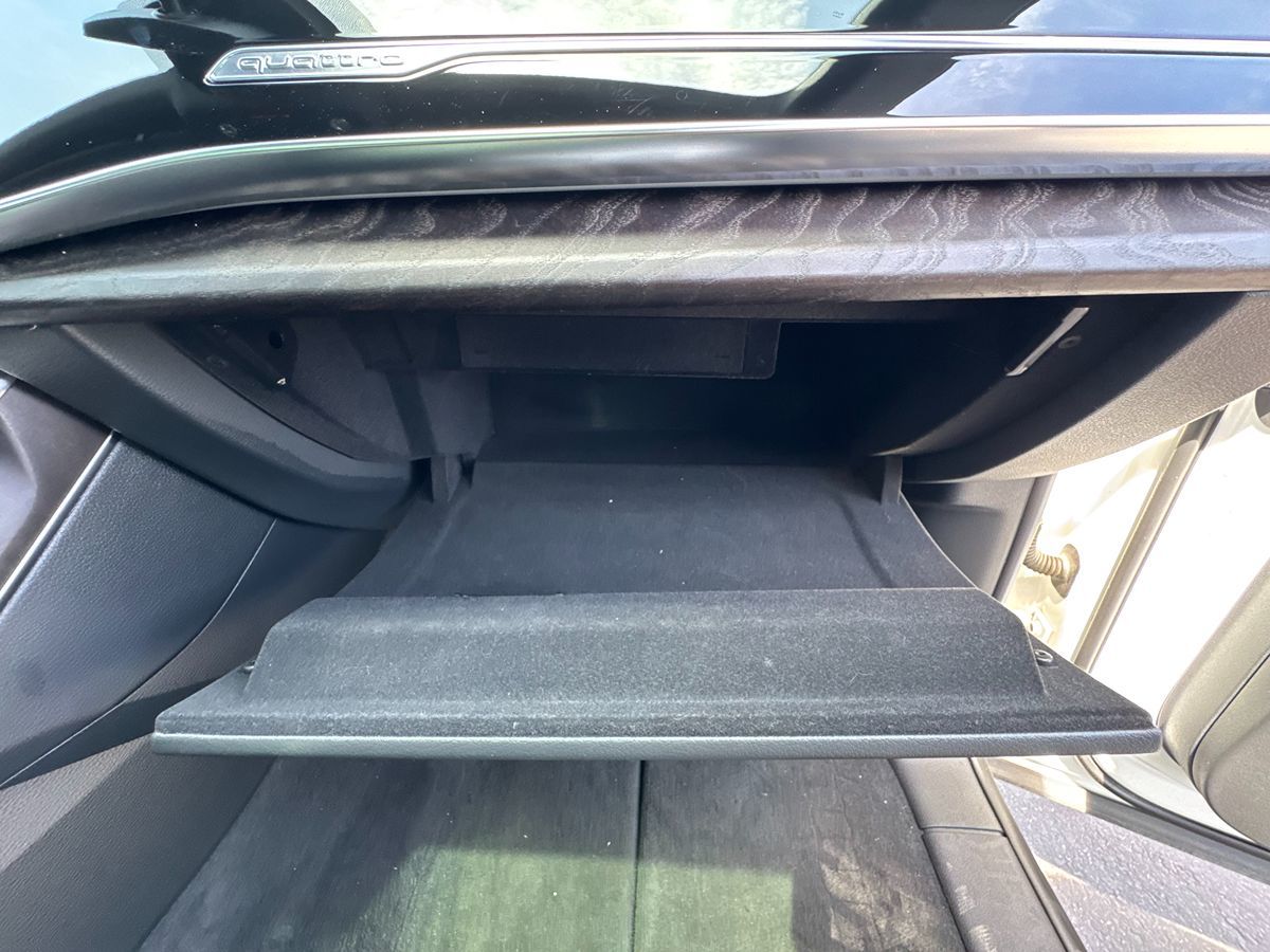 2021 Audi Q8 Premium - Photo 30