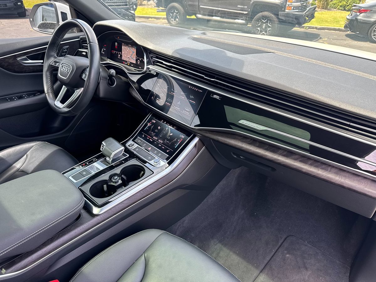 2021 Audi Q8 Premium - Photo 29