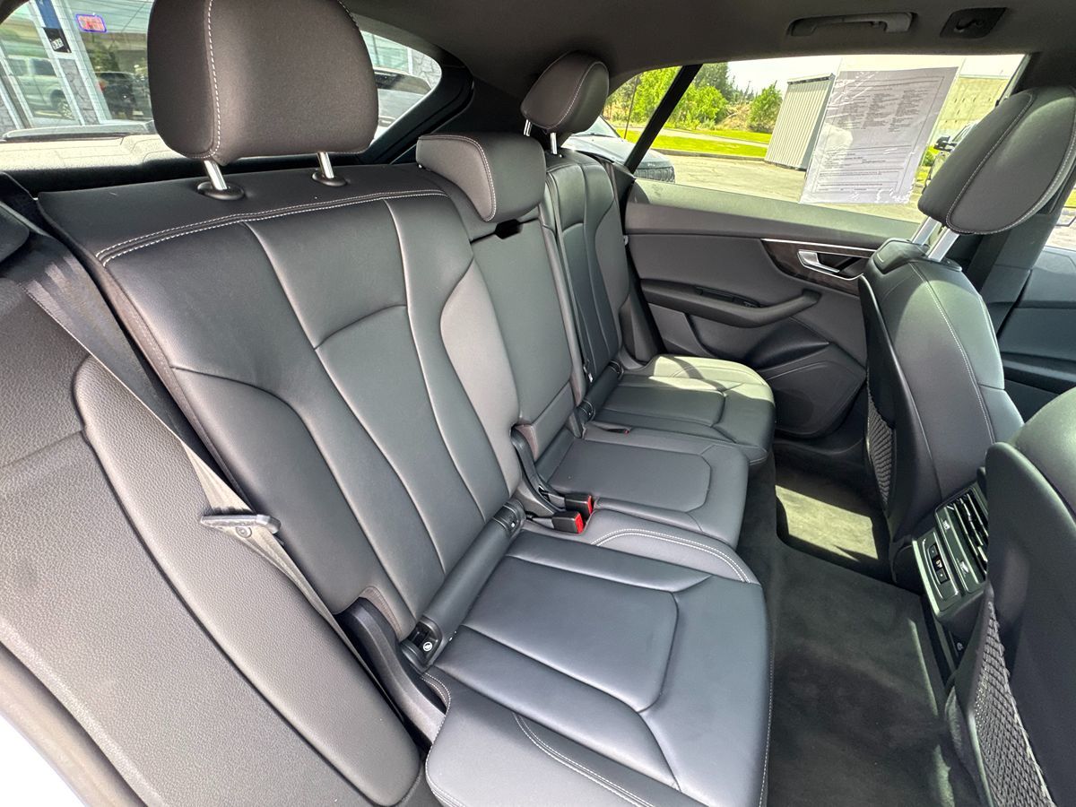 2021 Audi Q8 Premium - Photo 31