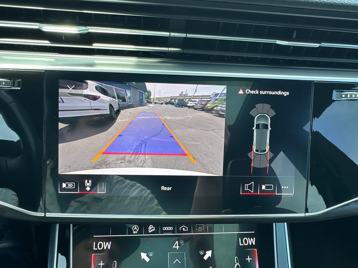 2021 Audi Q8 Premium - Photo 25