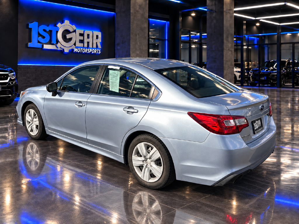 Subaru Legacy photo 8