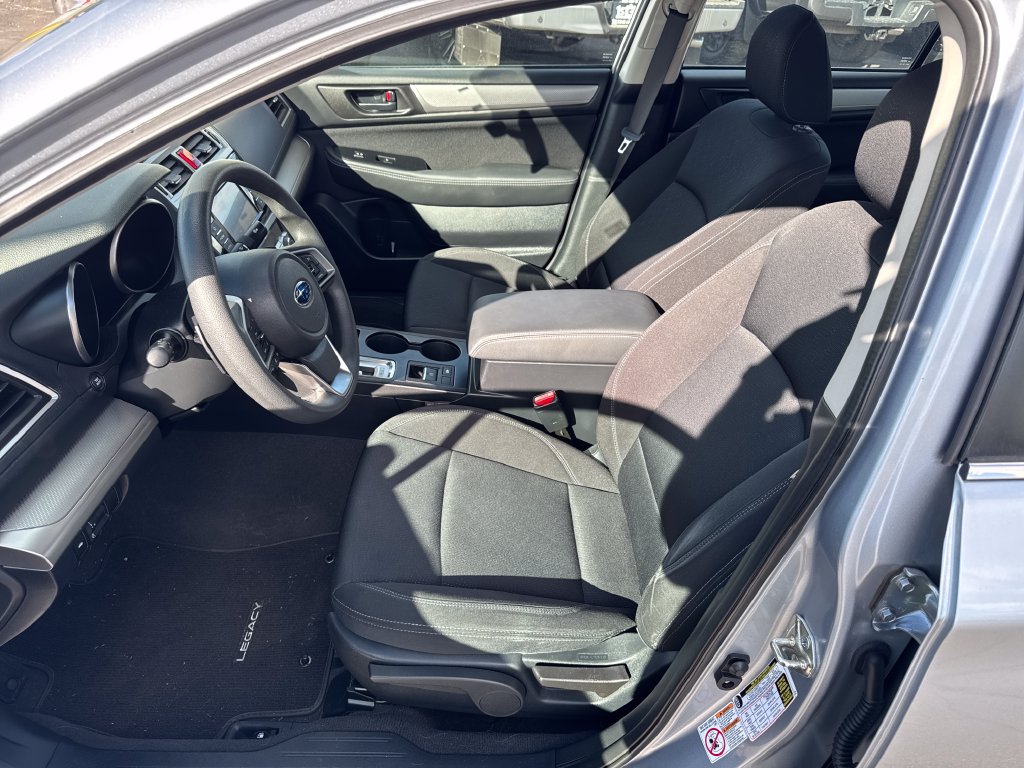 Subaru Legacy photo 16
