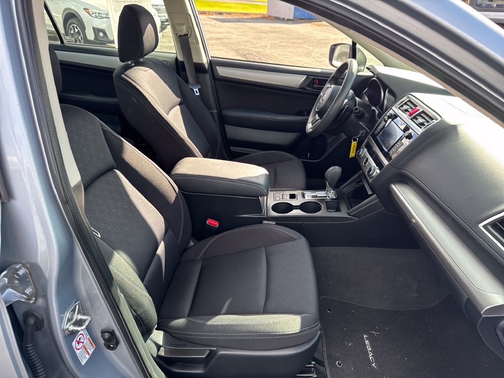 Subaru Legacy photo 32
