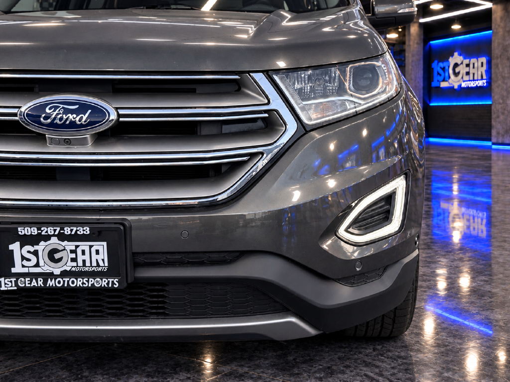 Ford Edge photo 12
