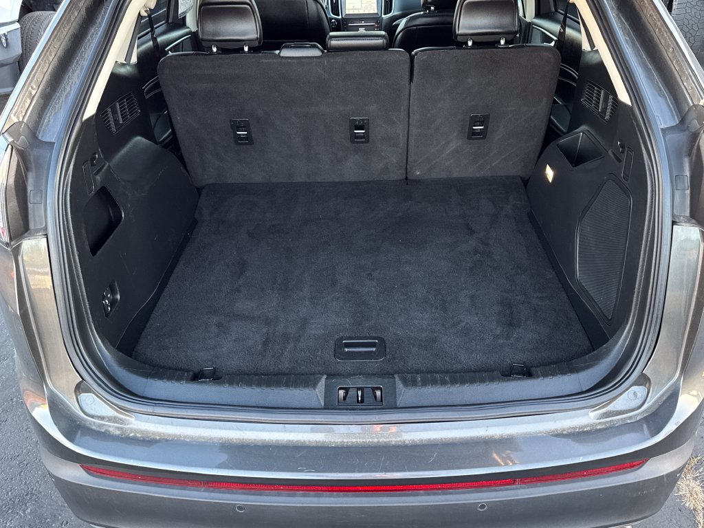 Ford Edge photo 18