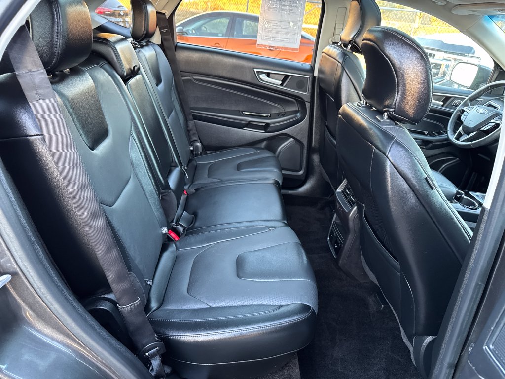 Ford Edge photo 36