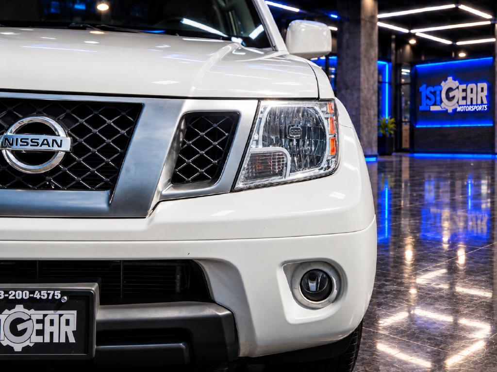 Nissan Frontier photo 12