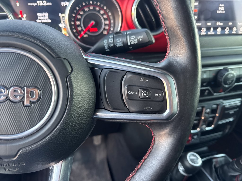 Jeep Wrangler photo 26
