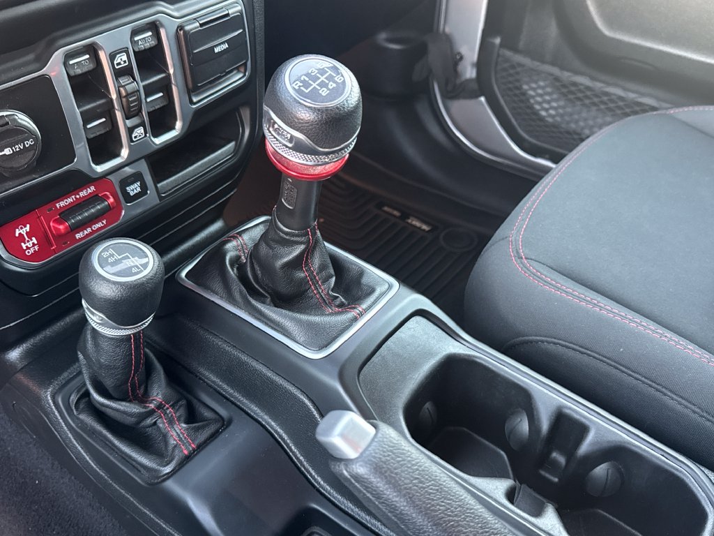 Jeep Wrangler photo 27
