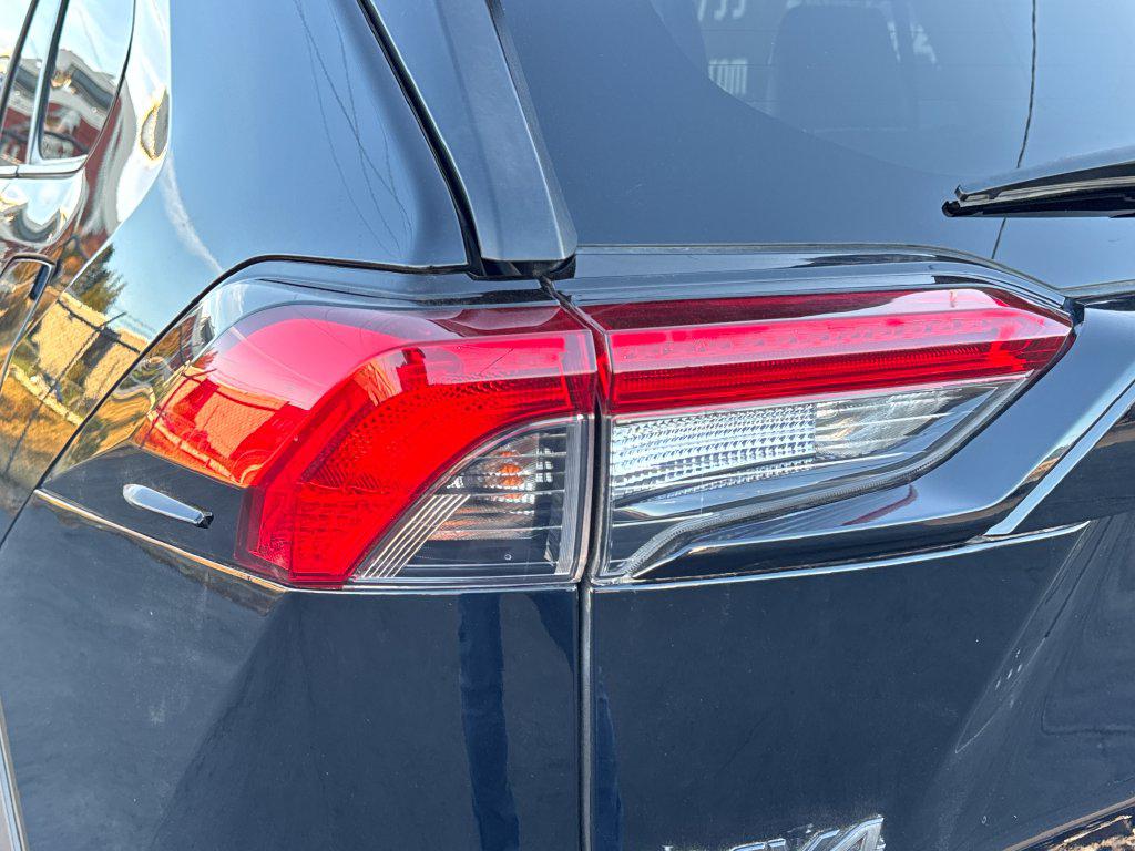 Toyota RAV4 photo 17