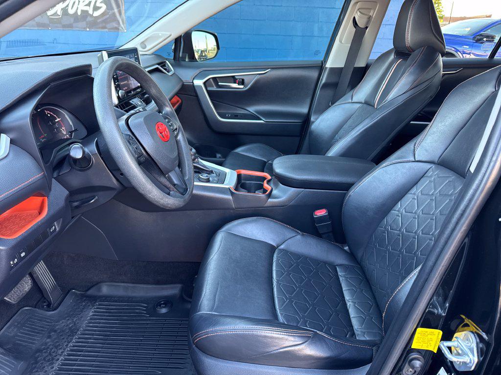 Toyota RAV4 photo 22