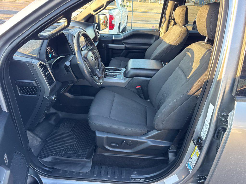 Ford F-150 photo 18