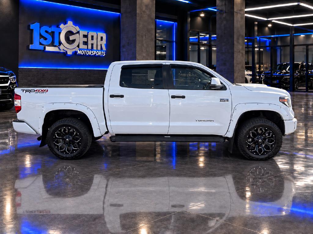 Toyota Tundra photo 5